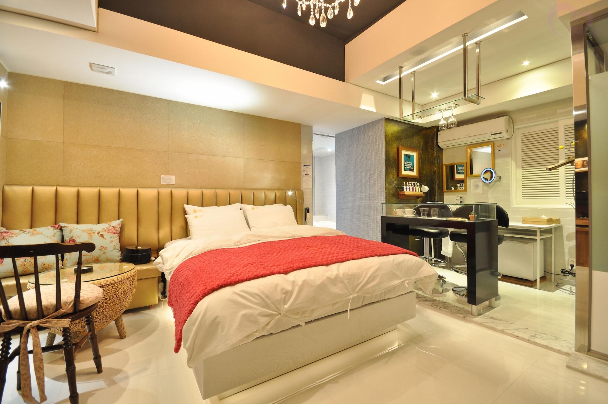 February Hotel Apsan Tegu Kültér fotó