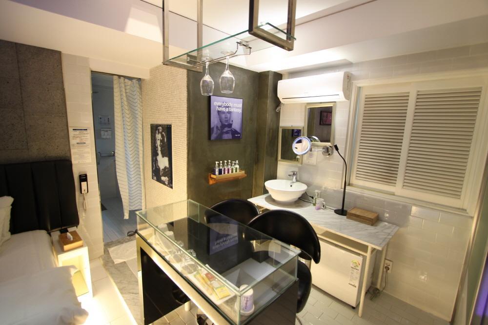 February Hotel Apsan Tegu Kültér fotó