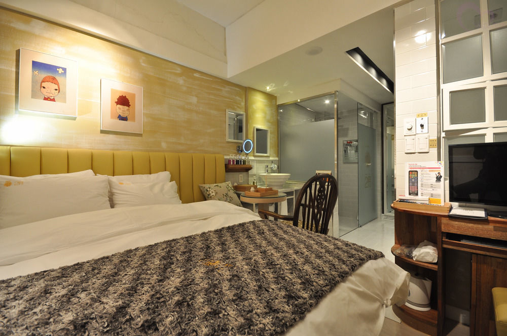 February Hotel Apsan Tegu Kültér fotó
